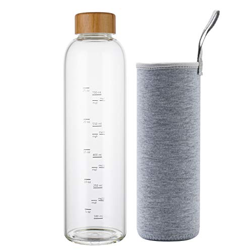sunkey Trinkflasche Glas 1 Liter Wasserflasche mit Schutzhülle Bambusdeckel Zeitmarkierungen Glasflasche To Go 1000ml (Grau)