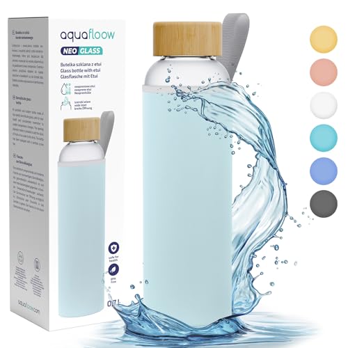 Aquafloow Wasserflasche aus Borosilikat Glas 700 ml mit Neoprenhülle, Transparente trinkflasche Glas mit Bambusdeckel | Ideal für Büro, Outdoor, Schule, für Kohlensäurehaltige Getränke – Hellblau