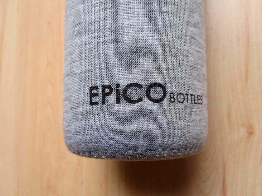 epico-bottles-glasflasche-detail-huelle